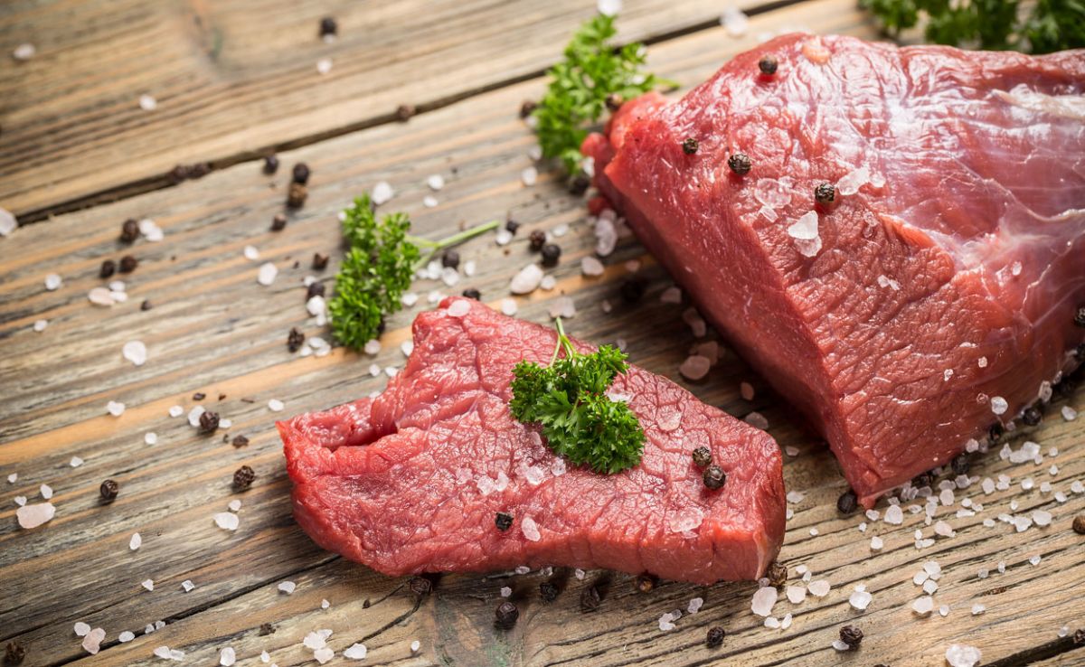 Користь і шкода червоного м'яса — 6 фактів про його вплив на організм людини