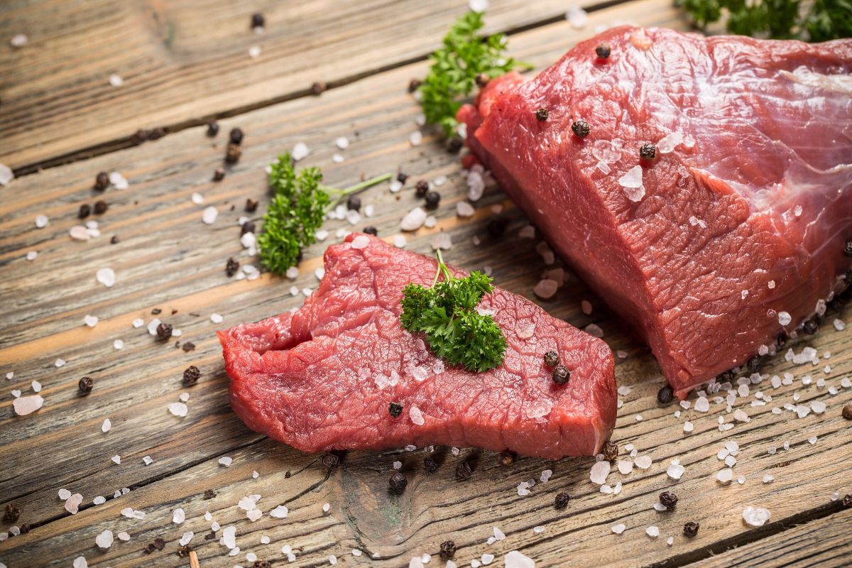 Користь і шкода яловичини — 5 фактів про вплив на організм людини