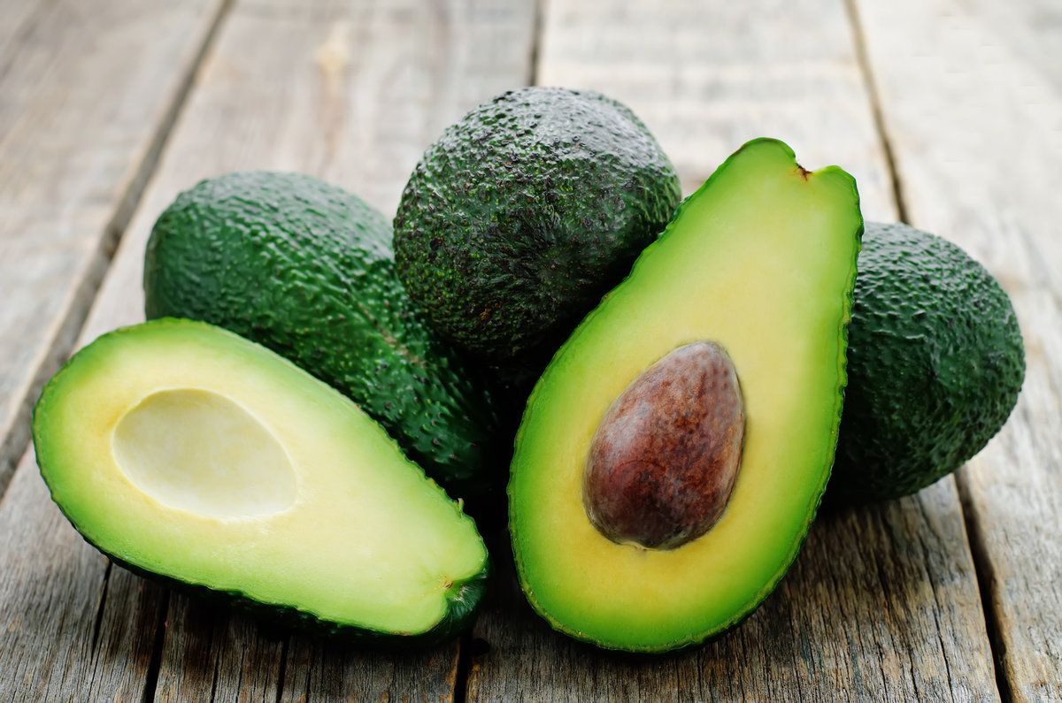 Користь авокадо – 11 доведених лікувальних властивостей для організму людини, протипоказання і калорійність