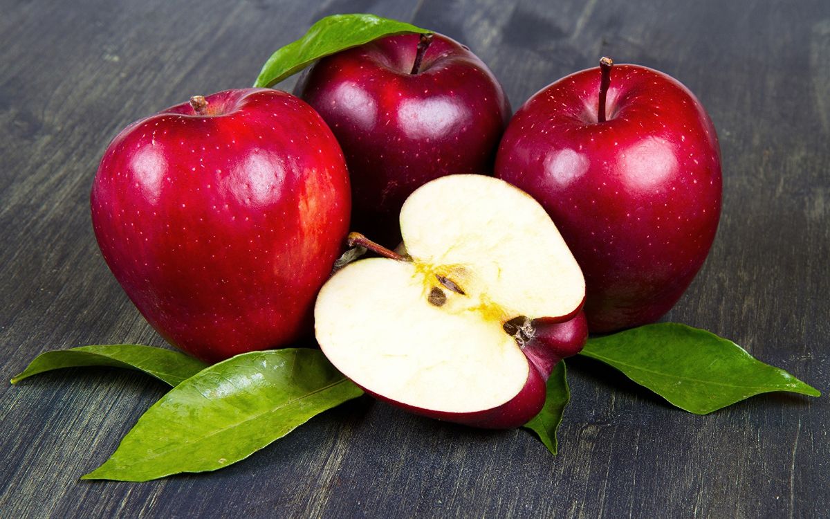 Користь яблук — 10 доведених властивостей для організму людини, а також шкода і протипоказання