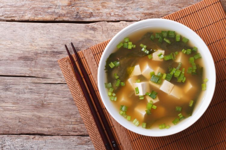 Місо суп і паста – 4 факти про користь і шкоду, калорійність і склад на 100 грам