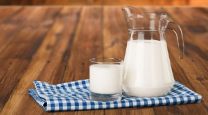 Молоко знижує гемоглобін або підвищує: вплив козячого, коров'ячого та інших видів молочних продуктів на дітей і дорослих