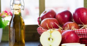 Яблучний оцет для розрідження крові-5 корисних властивостей, як його приймати і скільки потрібно пити проти її згущення??