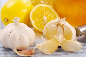 Чистка судин часником і лимоном — 5 рецептів народних засобів і класичних сумішей, як їх приймати для лікування хвороб, протипоказання