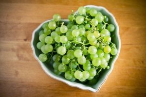 Чи корисний виноград для серця — 4 наукових факту про лікування ним судин і організму в цілому