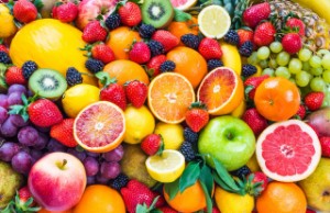 Які фрукти піднімають настрій — 5 різновидів, які позбавляють від стресу і покращують самопочуття людини