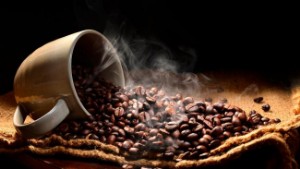 Кава звужує або розширює судини: як він впливає на артерії і що робить з головним мозком, кров'ю і тиском??