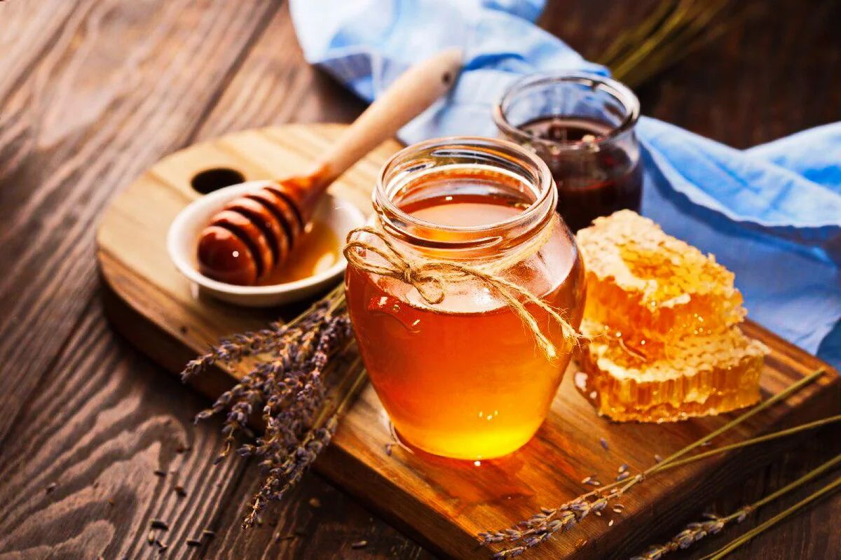 Як зберігати мед — 5 порад по термінах, температурі і місці, які не дадуть йому зіпсуватися